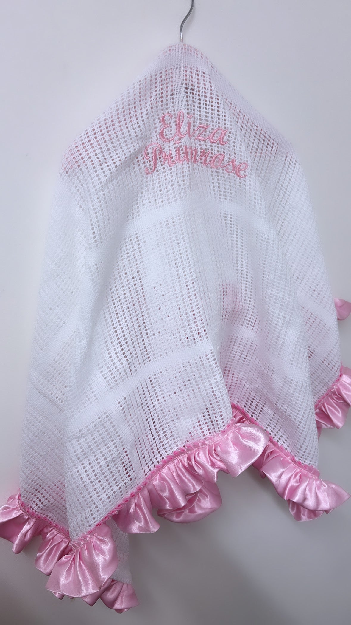PERSONALISED PINK SATIN FRILL CELLULAR BLANKET 2-4 WEEKS