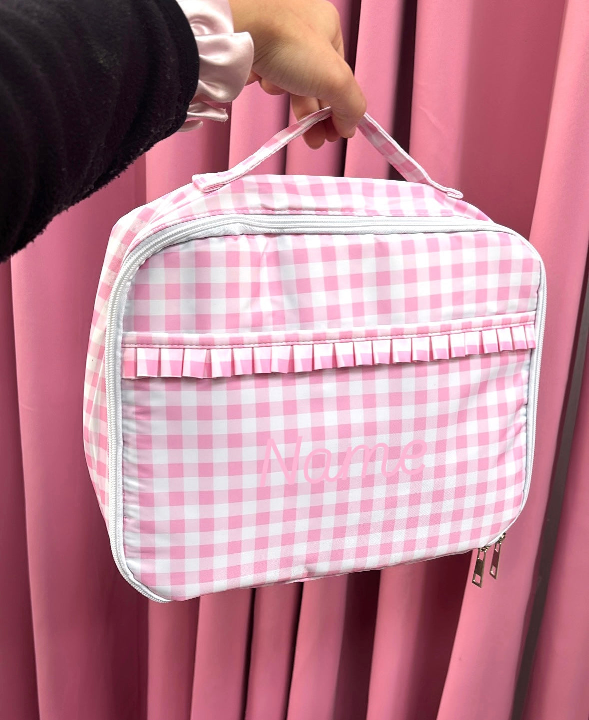 PINK GINGHAM FRILL PERSONALISED LUNCH BAG 10-20 WORKING DAYS