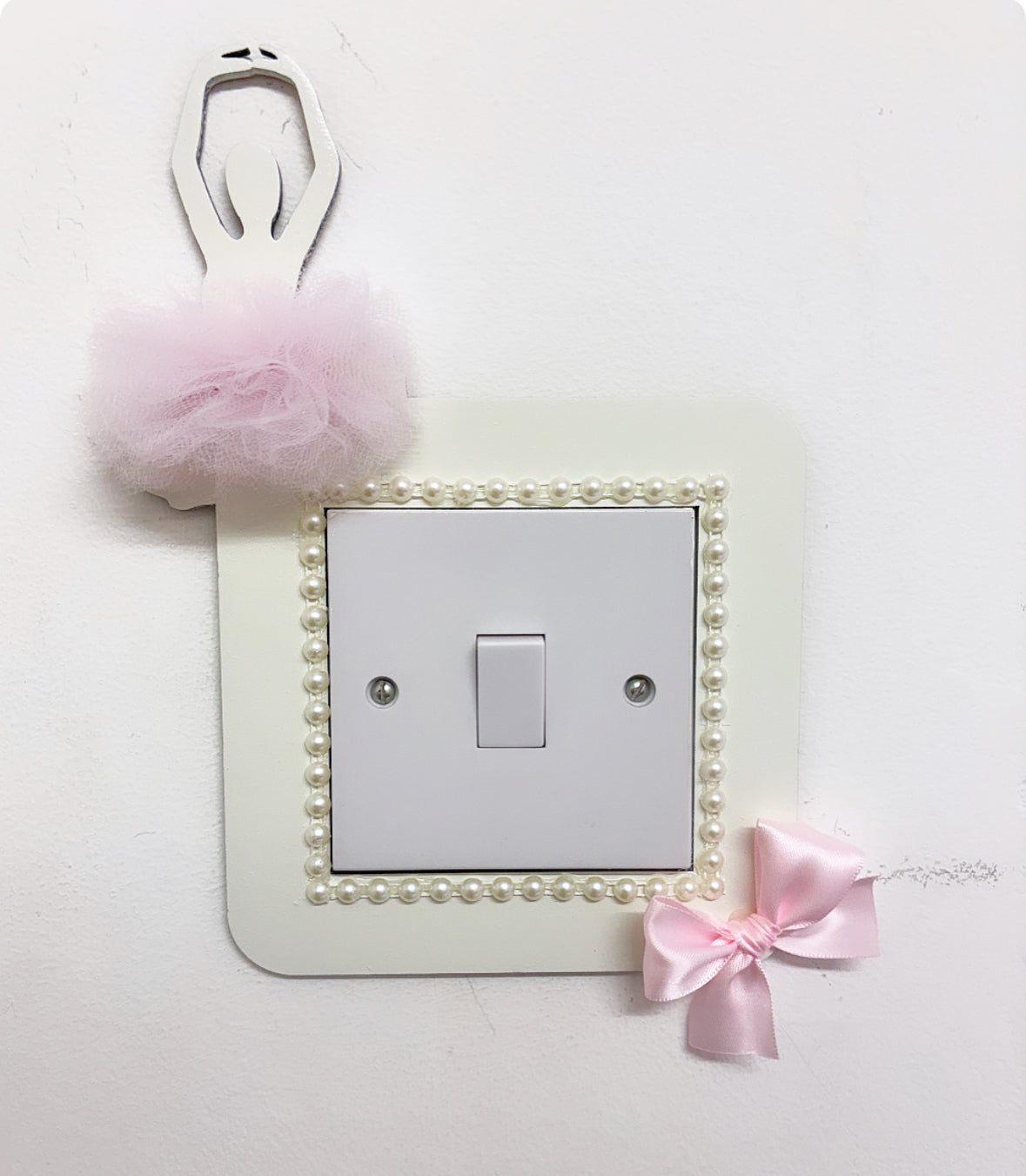 BALLERINA LIGHT SWITCH SURROUND 2-4 WEEKS
