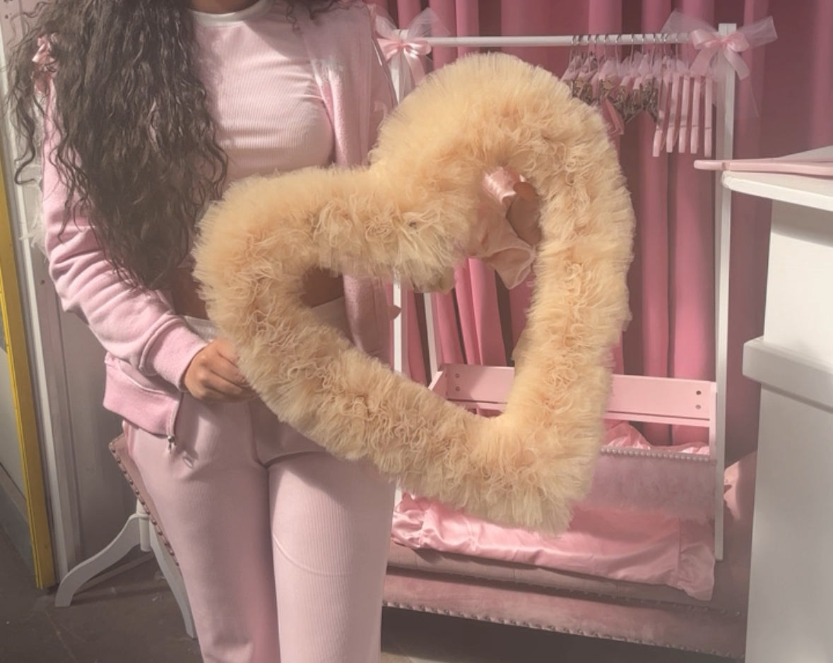 40CM BEIGE TUTU HEART WREATH (IMMEDIATE DISPATCH)