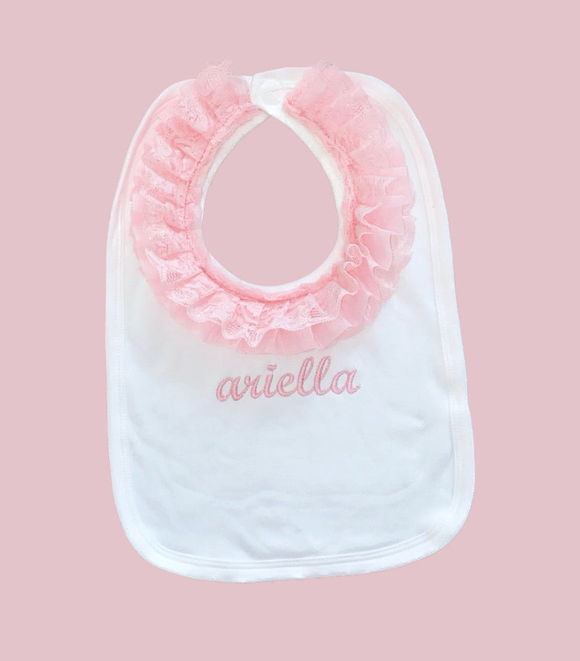 PERSONALISED PINK FRILLY BIB 2-4 WEEKS