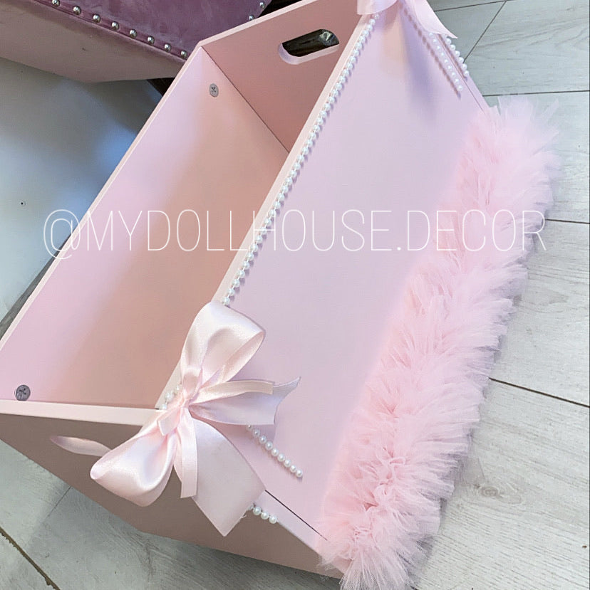 PINK TUTU BOOK CART 2-4 WEEKS