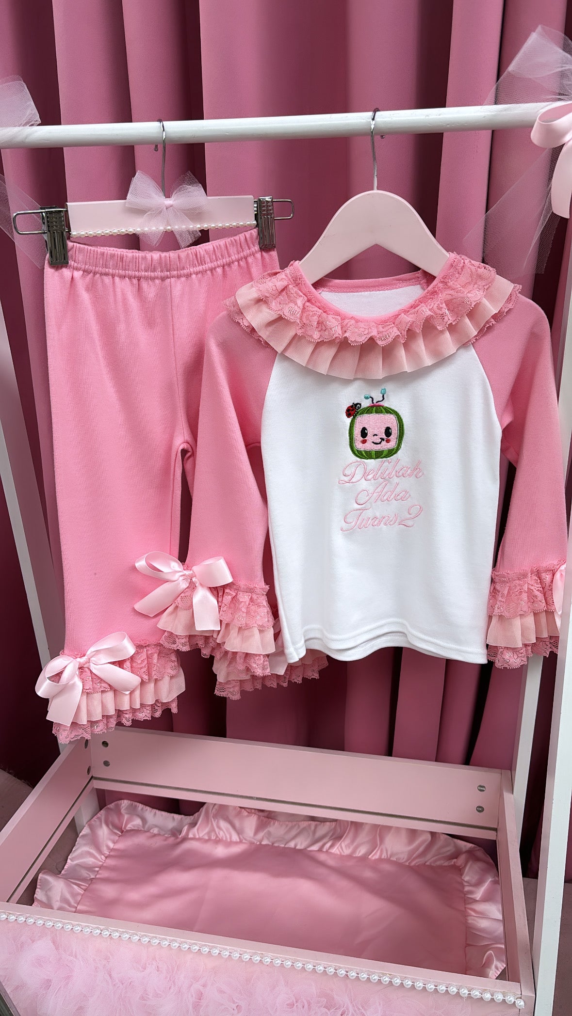 PINK COCOMELON PERSONALISED PYJAMAS 1-4 WEEKS