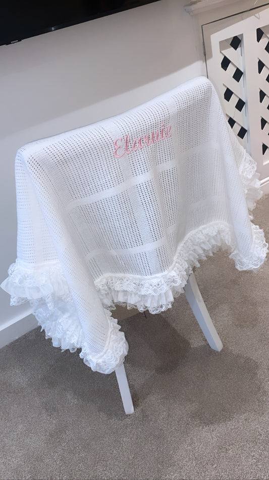PERSONALISED WHITE FRILLY CELLULAR BLANKET 2-4 WEEKS