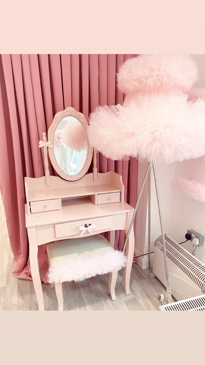 DUSTY PINK DRESSING TABLE AND STOOL 2-4 WEEKS
